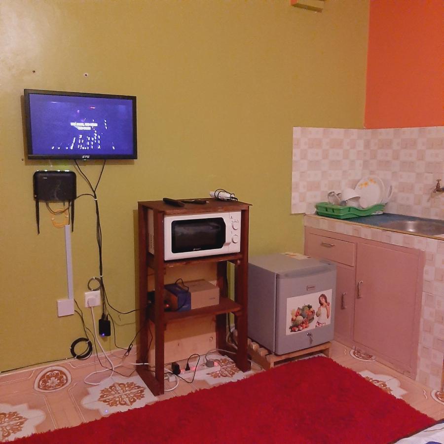 Gloria'S Place Studio モンバサ エクステリア 写真